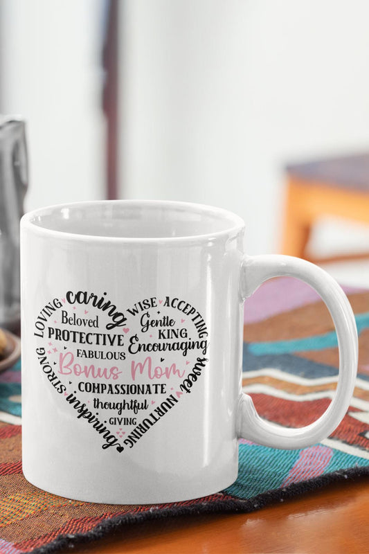 Mom Kalp Şekilli Yazılı Baskılı Anneler Günü Doğum Günü Anneye Hediye Kupa Bardak