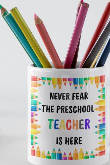 Never Fear The Preschool Teacher Is Here Baskılı Okul Öncesi Anaokulu Öğretmen Hediyelik Kupa Bardak