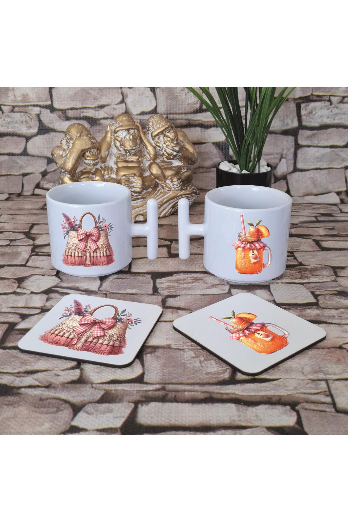 Pembe Bohem Yaz Temalı Baskılı 4'lü Set Ahşap Bardak Altlığı ve Latte Fincanı T Kulplu Kupa Bardak