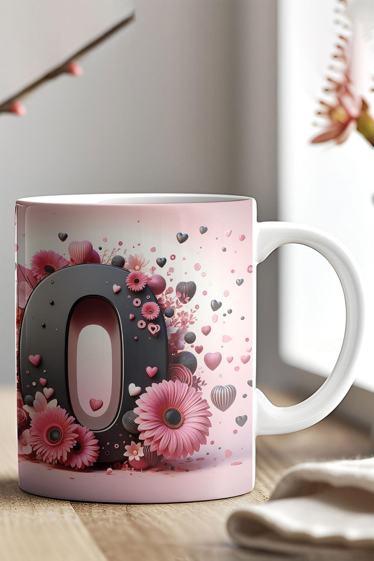 Renkli Çiçekli A Harfi Baskılı 3D Görünümlü Tasarım Mug Kupa Bardak