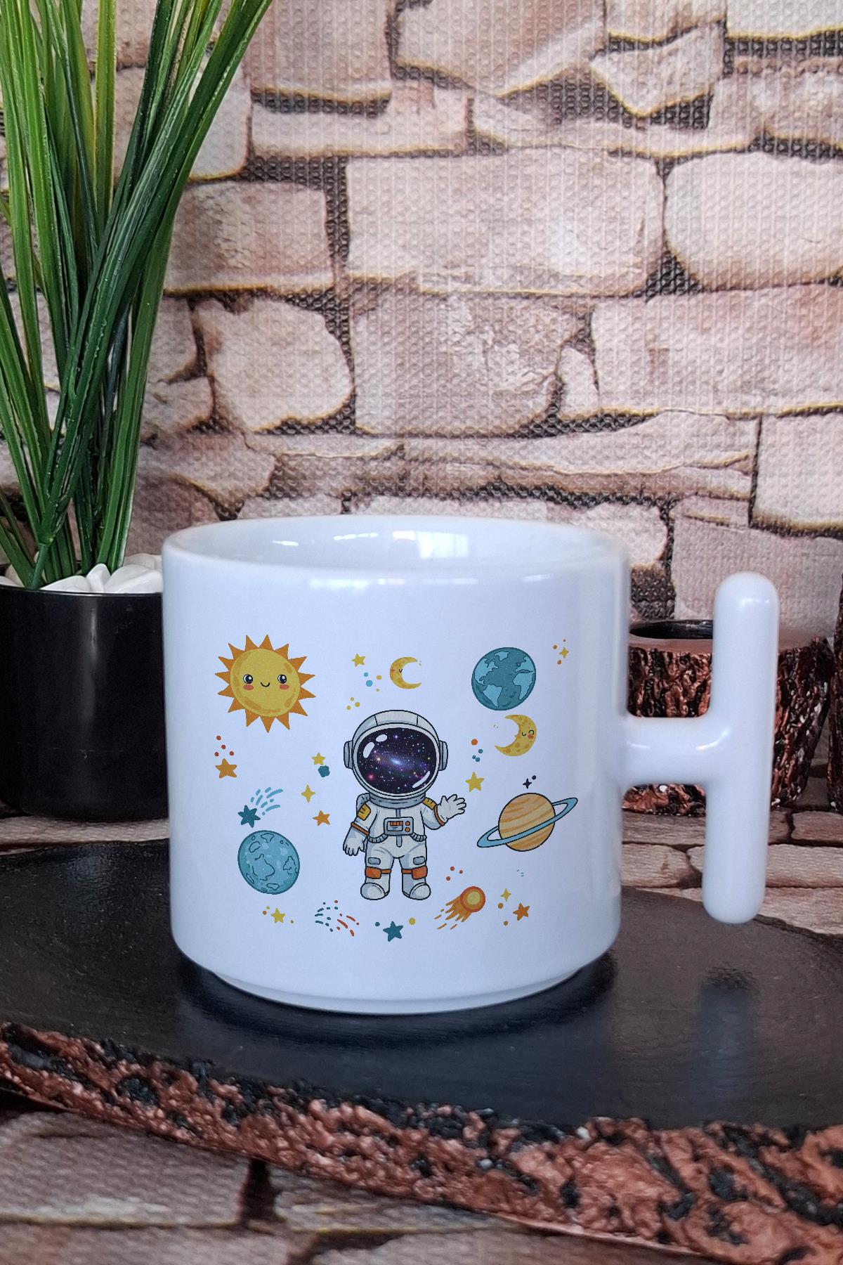 Sevimli Astronot Baskılı Uzay Macerası Galaksi Çocuk Tasarımı T Kulplu Latte Fincanı Kupa Bardak