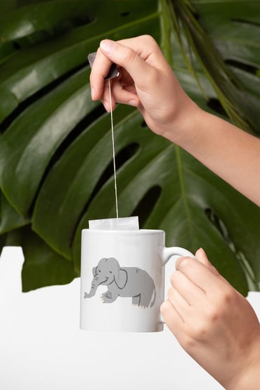 Sevimli Yavru Fil Baskılı Beyaz Kupa Bardak