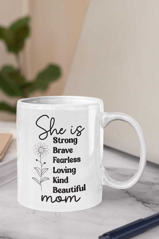 She Is Mom Baskılı Anneler Günü Doğum Günü Anneye Hediye Kupa Bardak