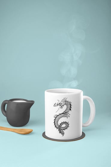 Siyah Çizim Ejderha Baskılı Beyaz Kupa Bardak