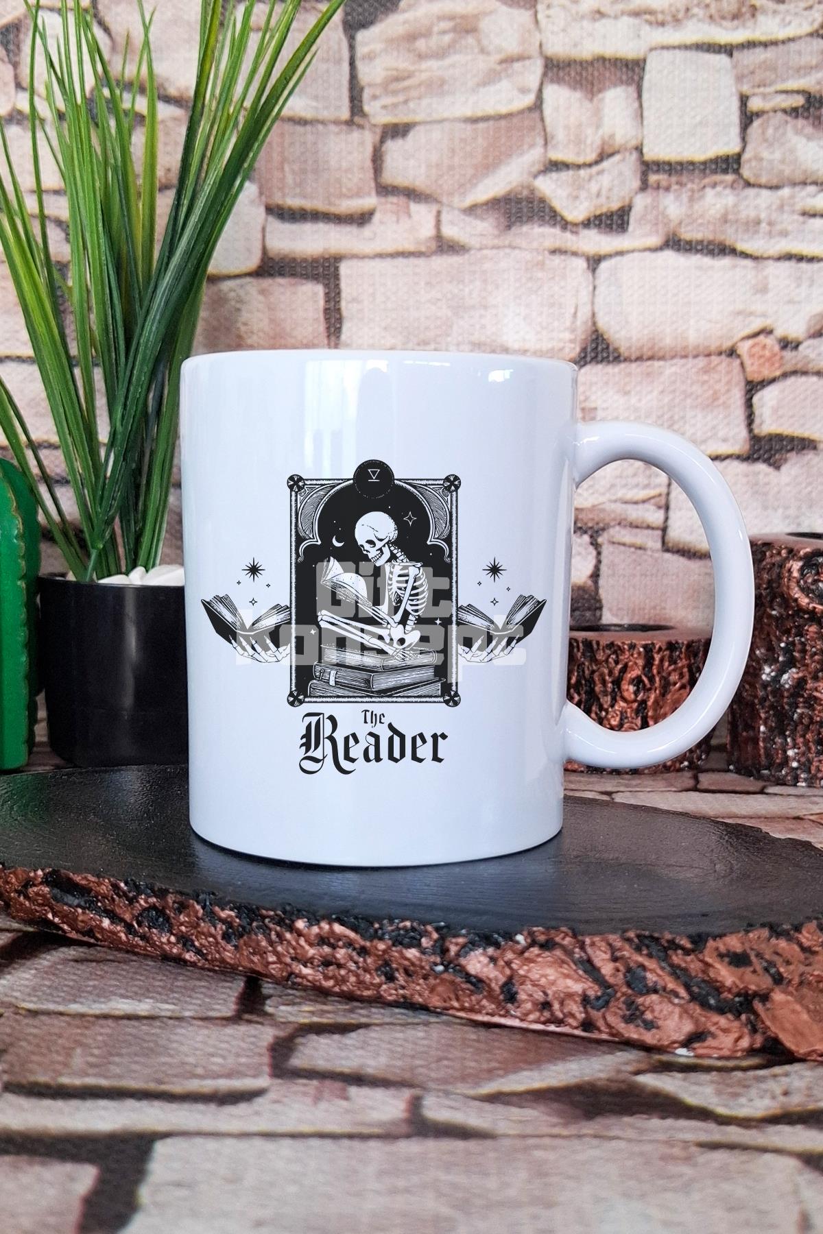 The Reader Klasik Baskılı Kitap Sever Okuyucu Hediyelik Baskılı Çay Kahve Sunum Kupa Bardak