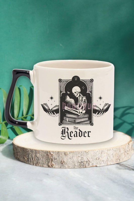 The Reader Klasik Baskılı Kitap Sever Okuyucu Hediyelik Siyah Kulplu Kupa Bardak