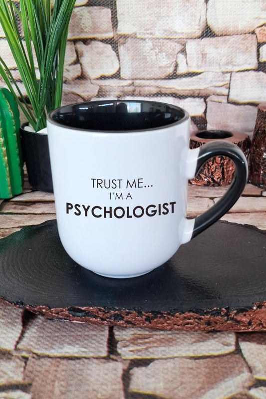 Trust Me I'm A Psychologist Psikolog Baskılı İçi ve Kulpu Siyah Renkli Premium Kupa Bardak