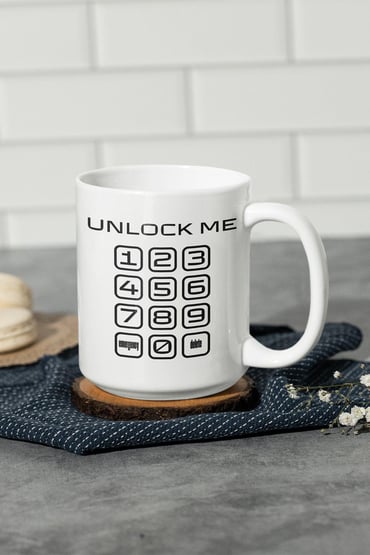 'Unlock Me'' Baskılı Eğlenceli Hediyelik Seramik Beyaz Kupa Bardak